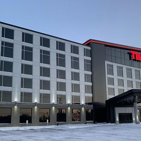 Grand Hotel Times Blainville-Mirabel Esterno foto