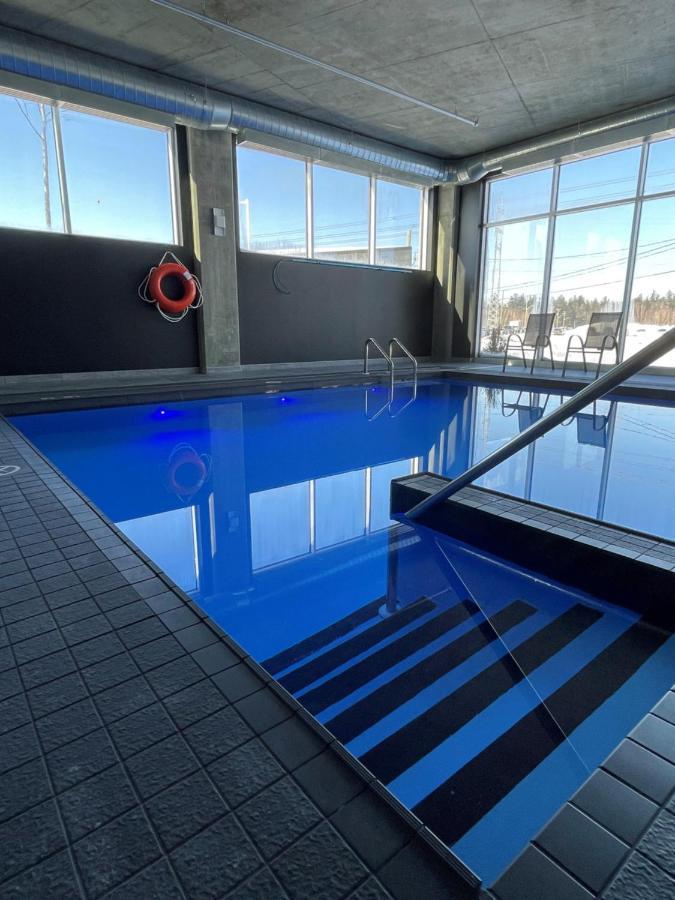 Grand Hotel Times Blainville-Mirabel Esterno foto