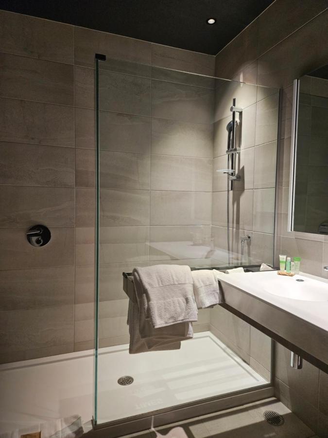 Grand Hotel Times Blainville-Mirabel Esterno foto